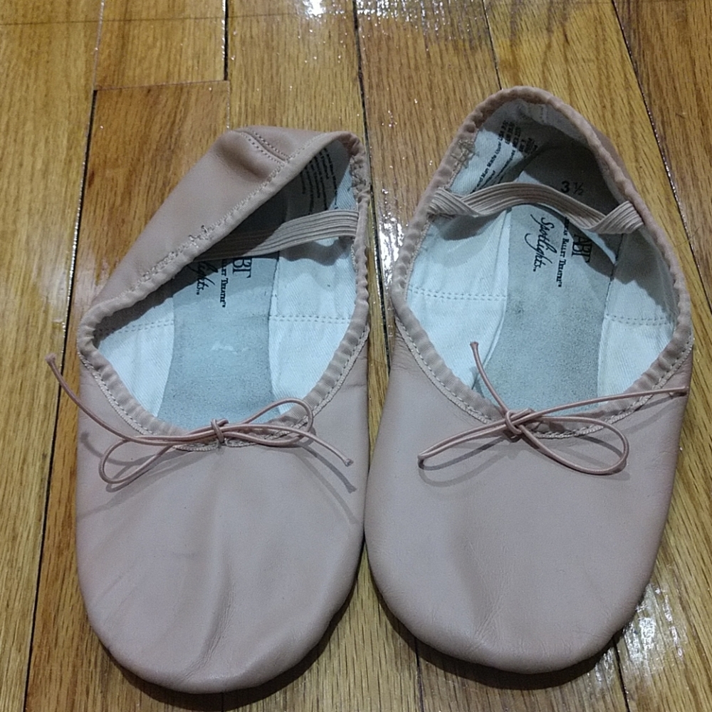 Ballet shoes